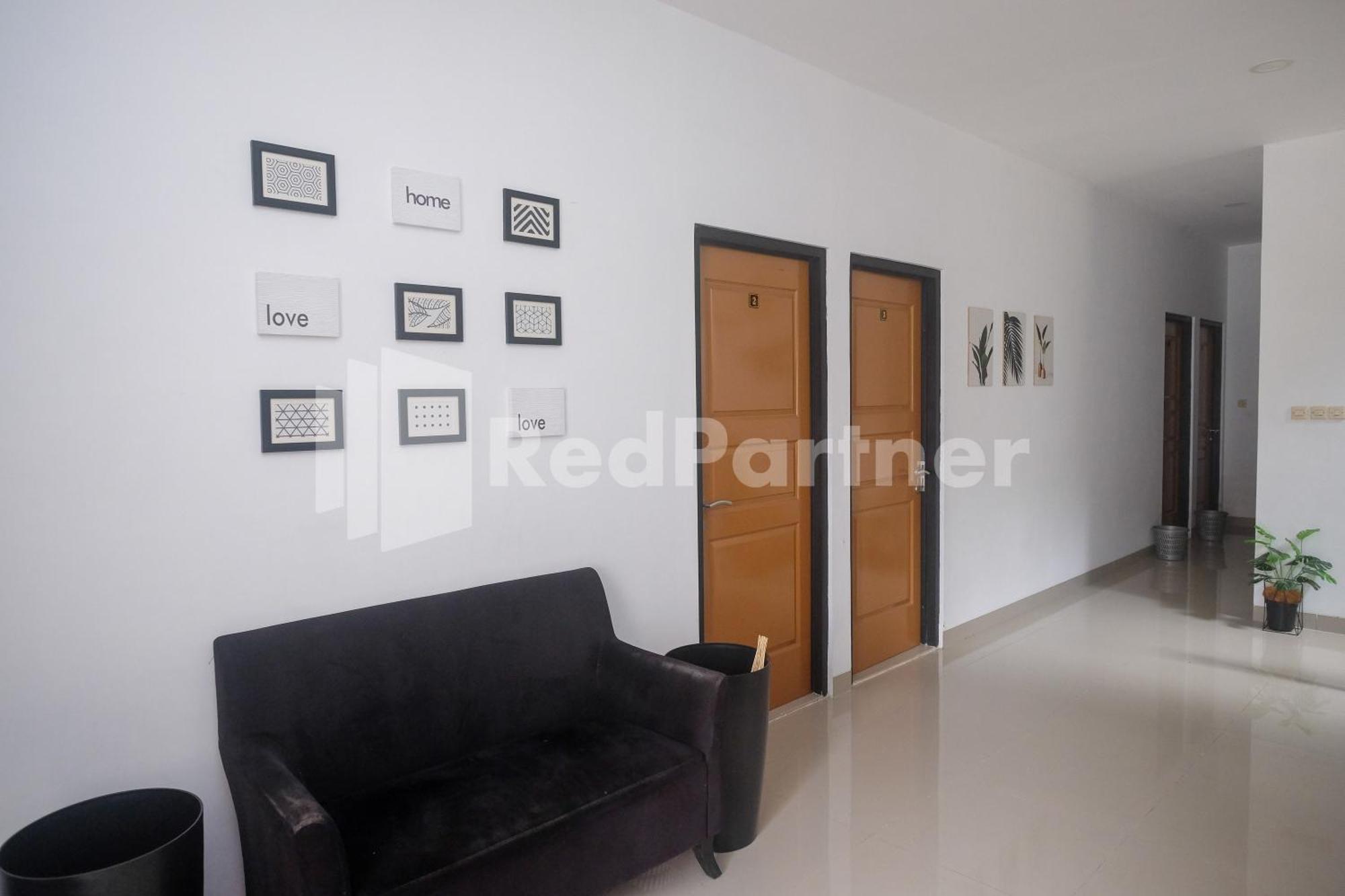 Rumah Daun Timoho Yogyakarta Redpartner Esterno foto