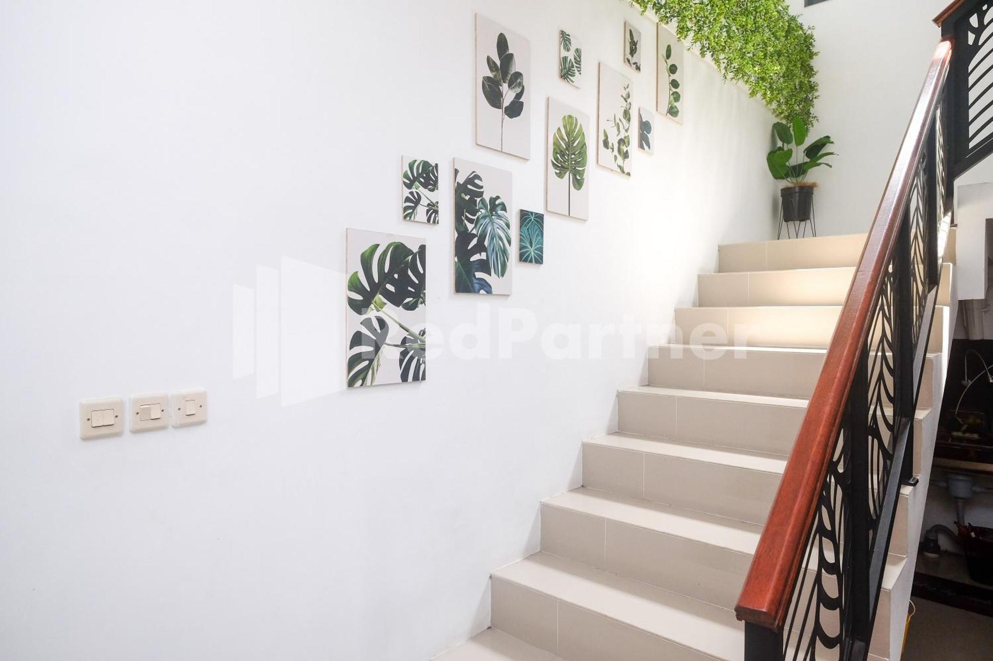 Rumah Daun Timoho Yogyakarta Redpartner Esterno foto